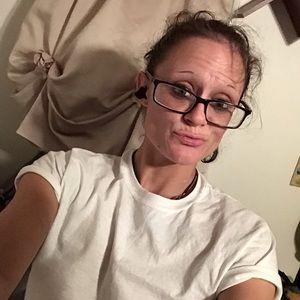 Meet your Posher, Brittney